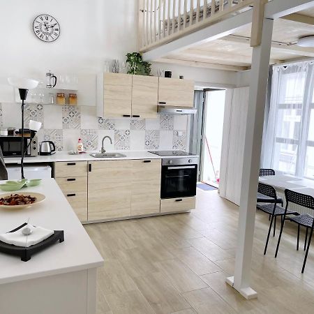 Comfortable Apartments Under The St. Barbara'S Cathedral Kutna Hora Luaran gambar