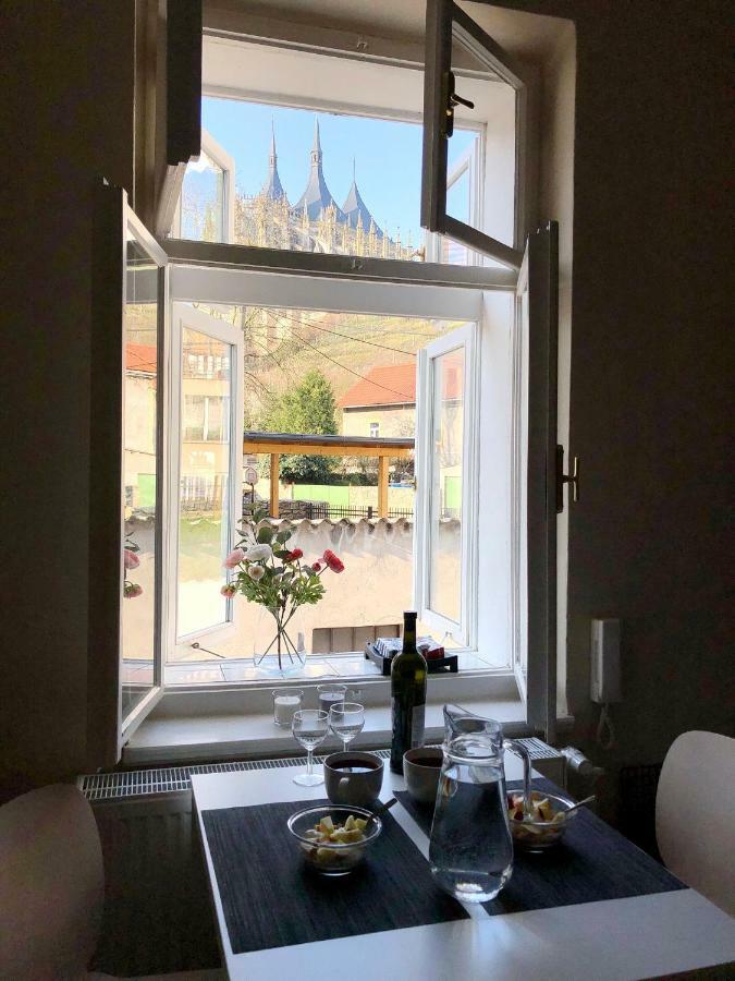 Comfortable Apartments Under The St. Barbara'S Cathedral Kutna Hora Luaran gambar